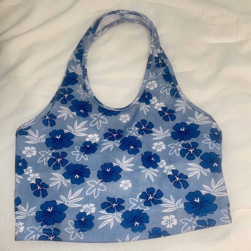 Halter top